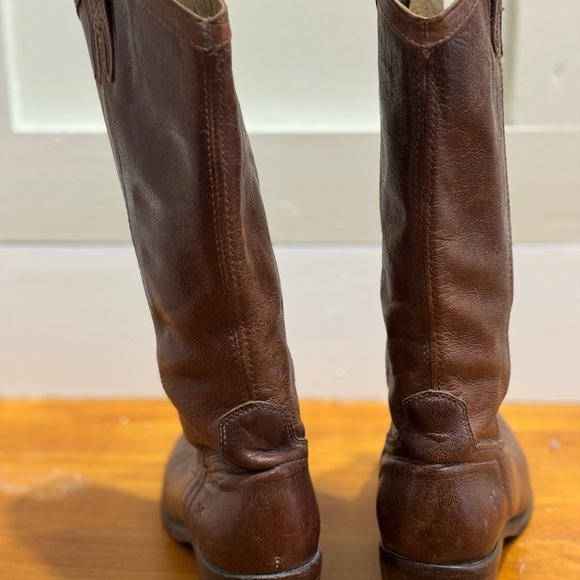 Frye Carson Ladies Cowboy Boots Size 7 1/2 B - Picture 3 of 6